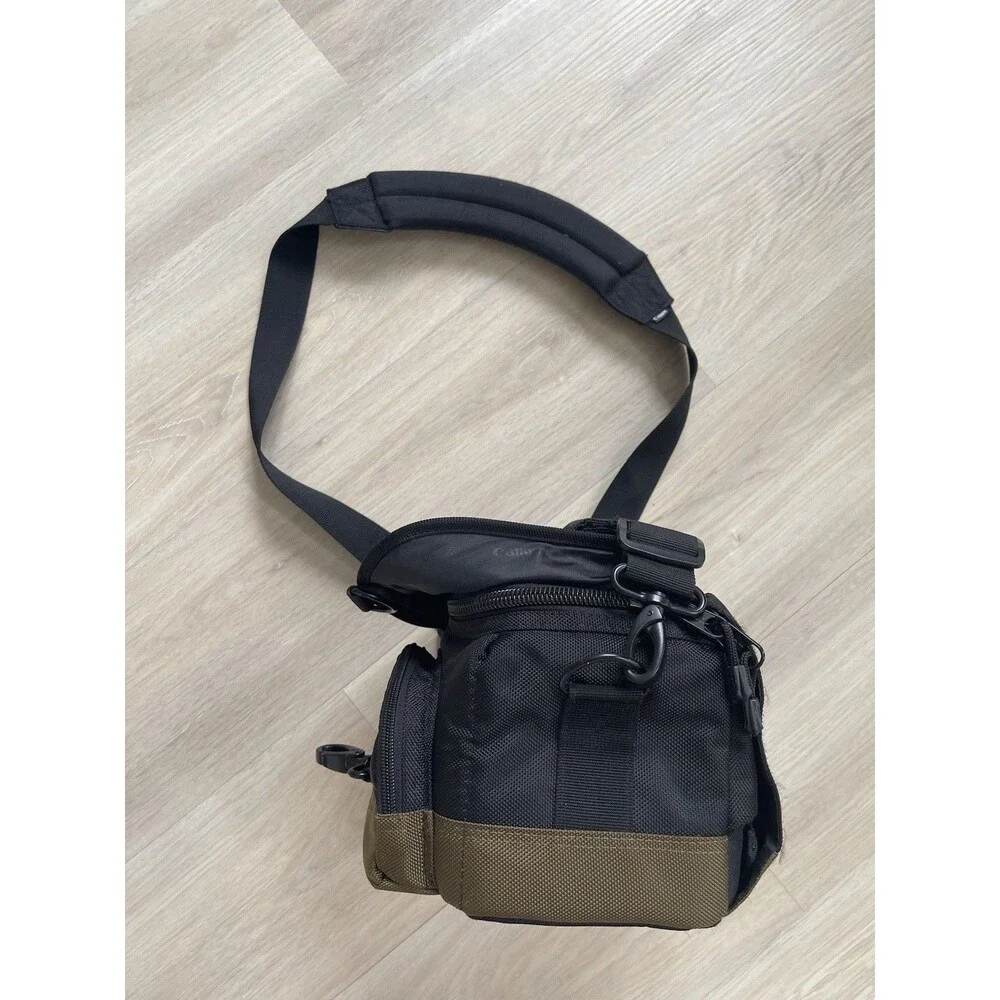 Canon Padded Nylon Camera Carry/Shoulder Bag w/ Strap, Accessory Compartments